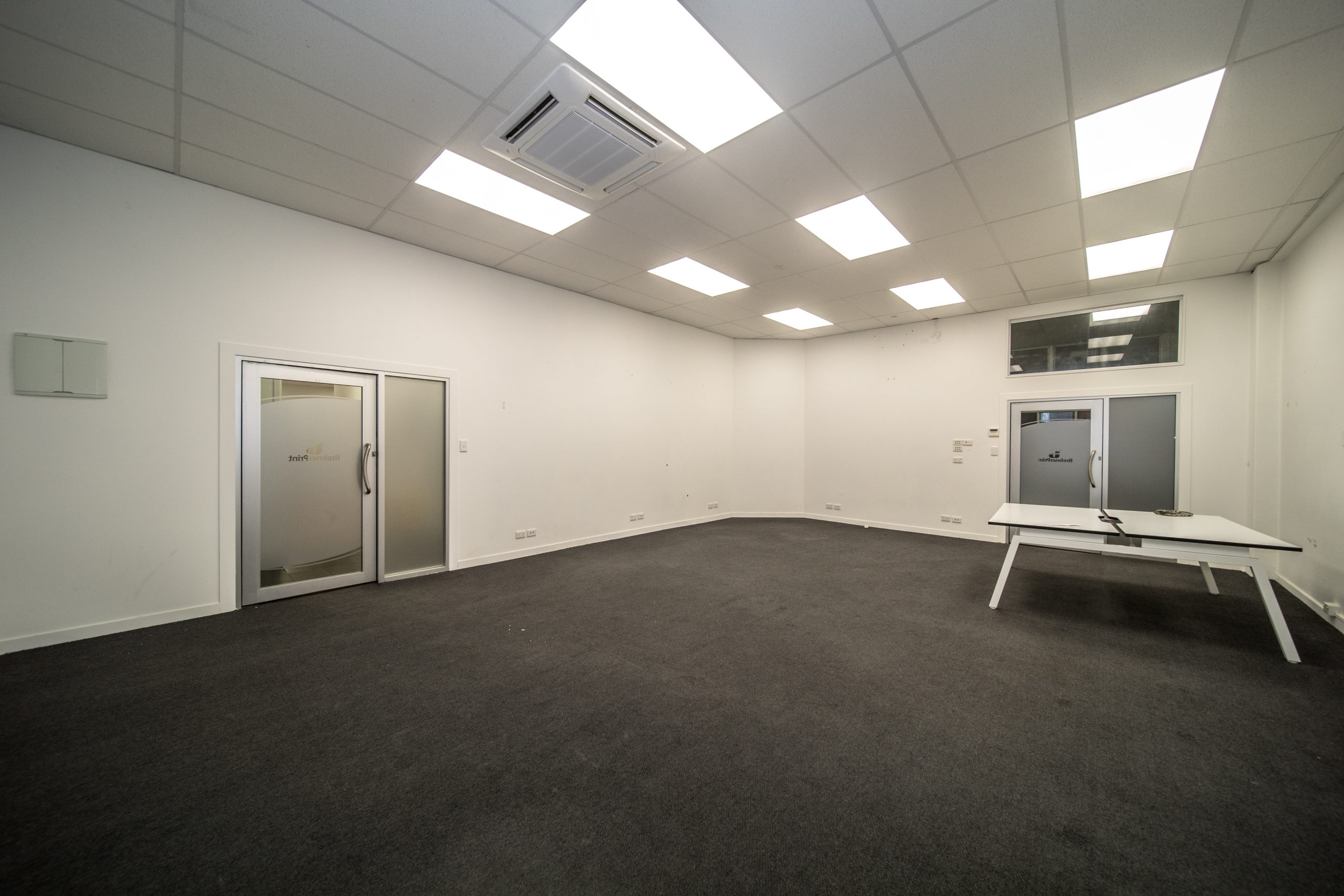 21 office 3 Devon Street West photo 2