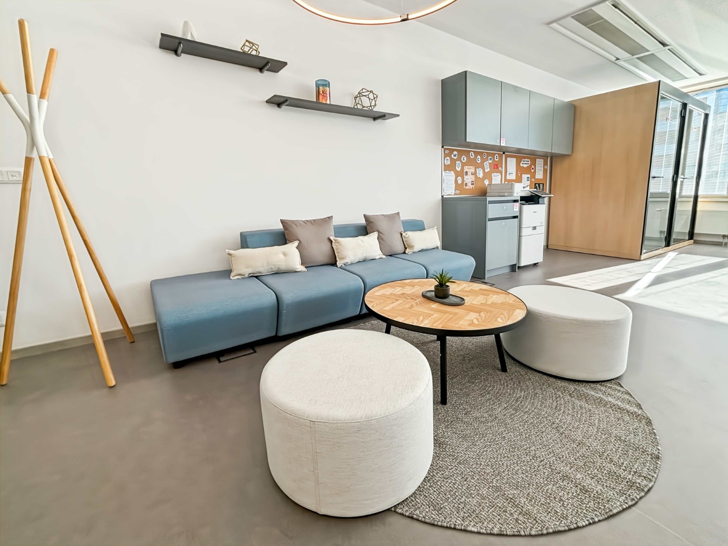 Regus Cassovar photo 8