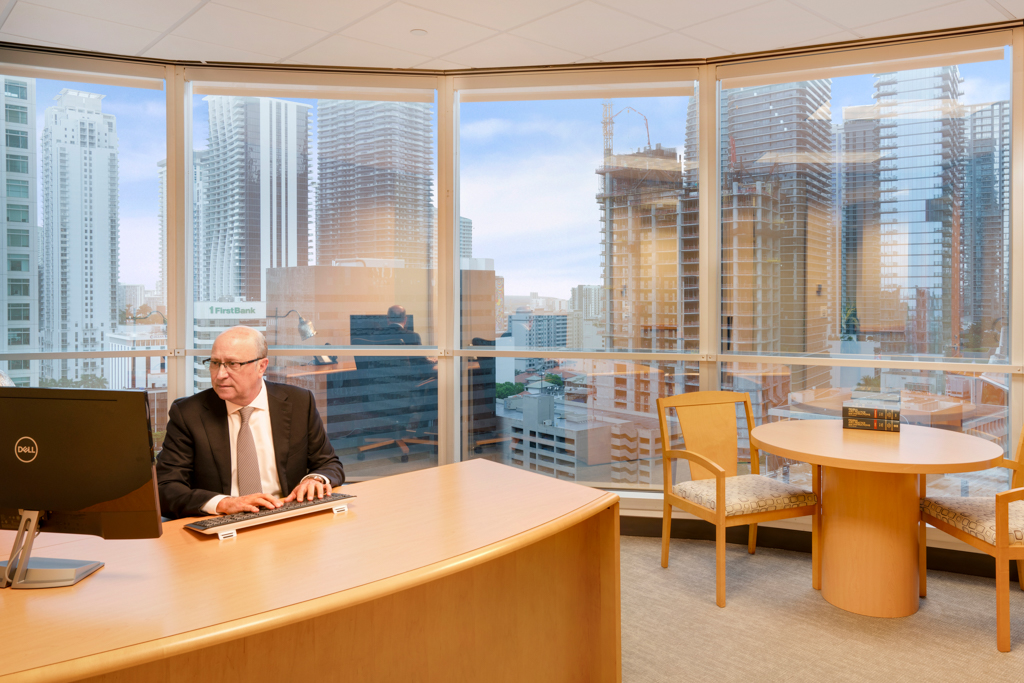 Miami Brickell photo 11