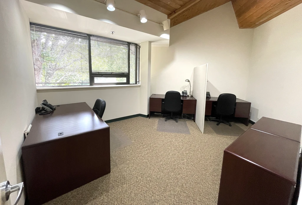 Executive House photo 8