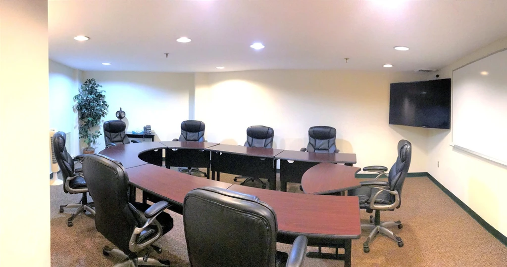 Executive House photo 12
