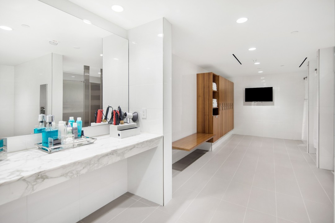 Downtown photo 8
