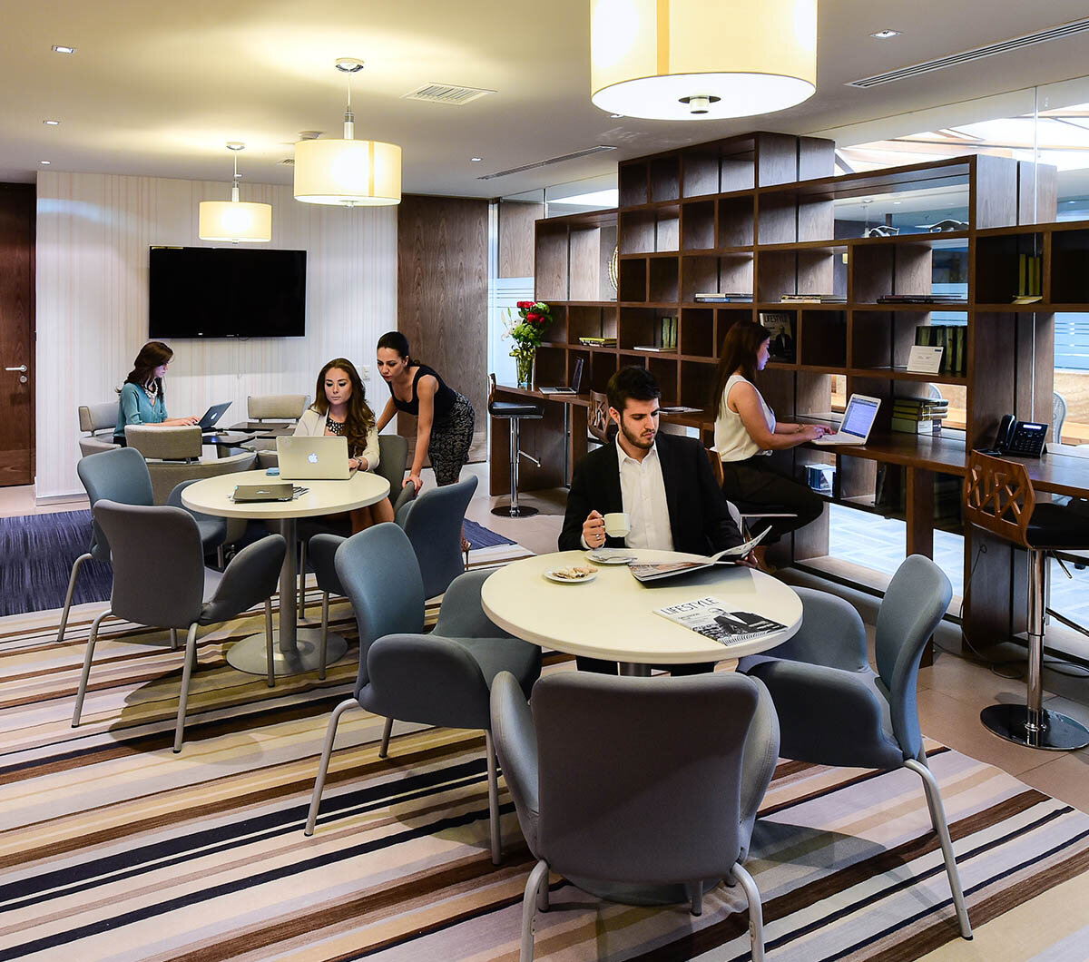 Comercial America Tower photo 3