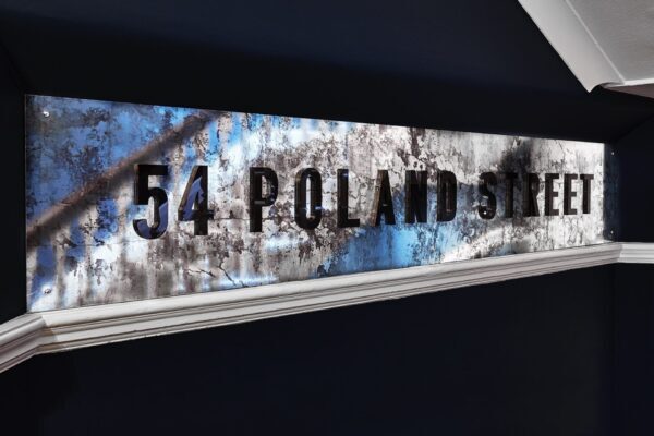 54 Poland Street photo 4