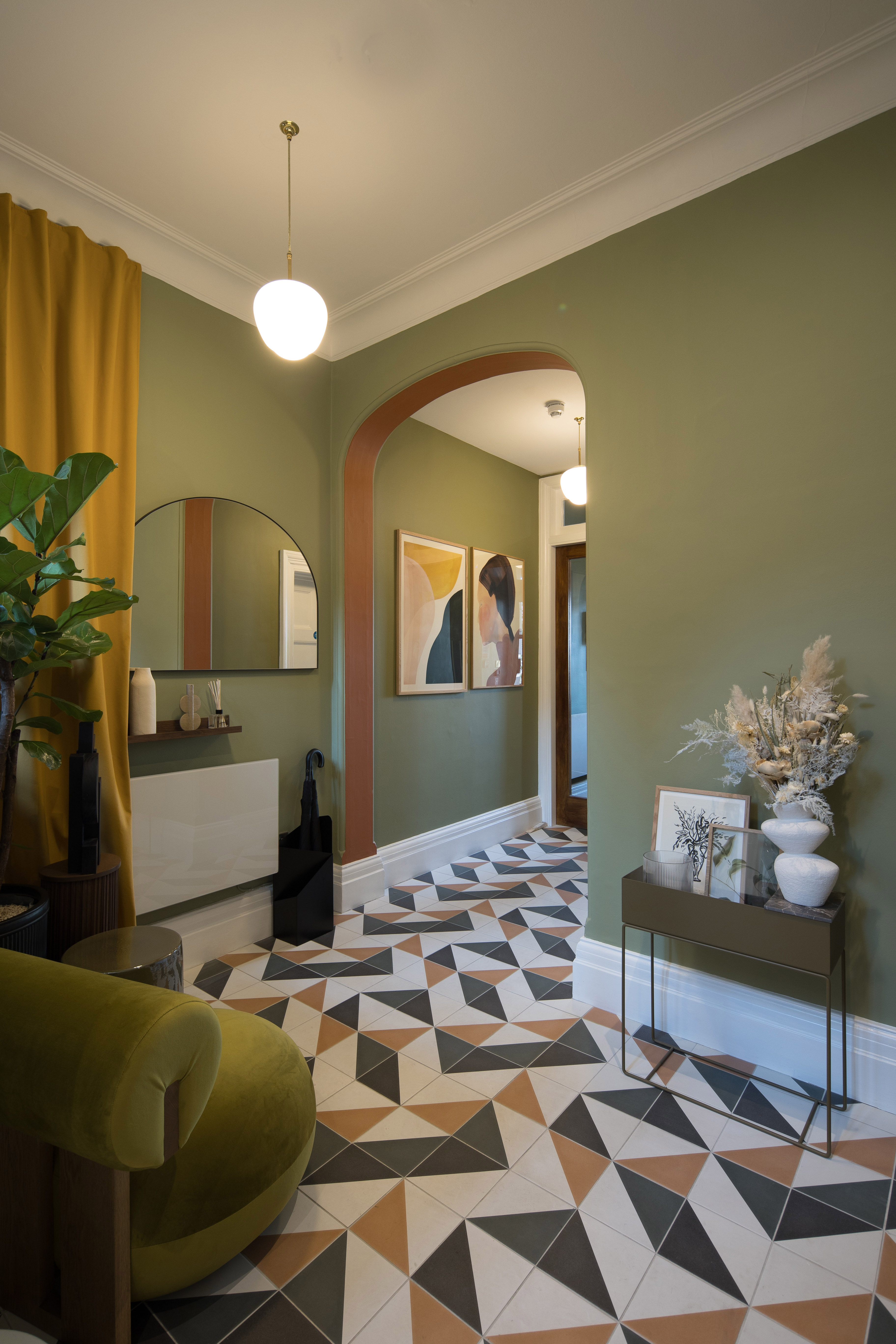 162 Buckingham Palace Road photo 4