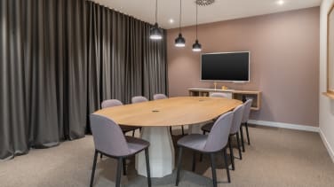 550 Robson Street photo 3