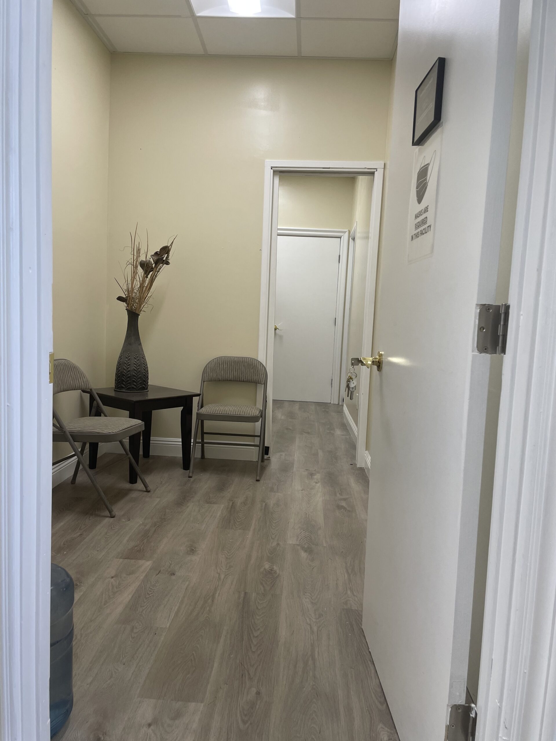 1370 Realty Corporation photo 6