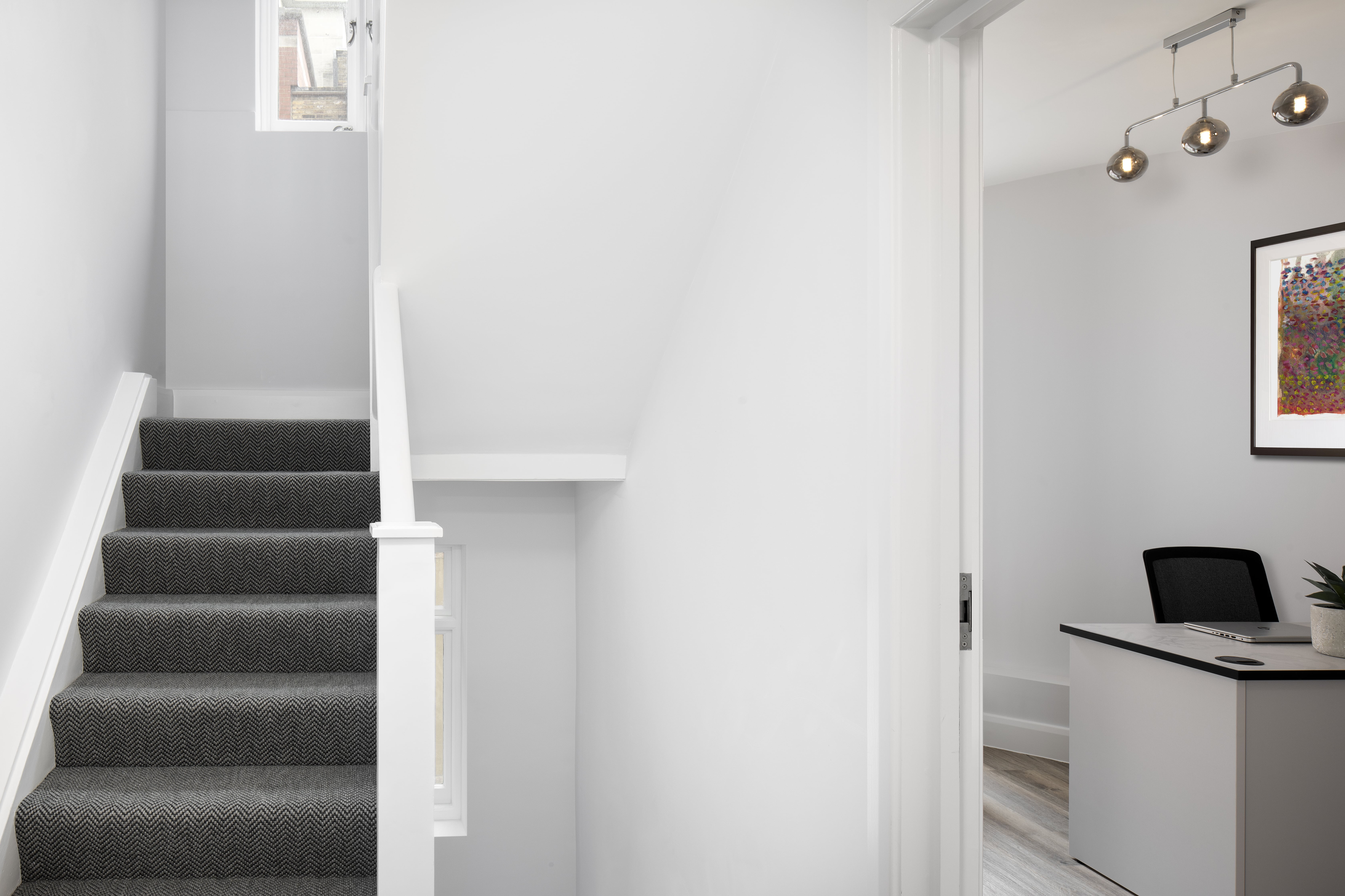 17 Gosfield Street photo 7