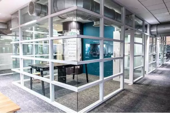 271 Business Park photo 2