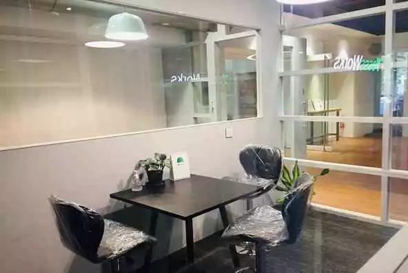 271 Business Park photo 4