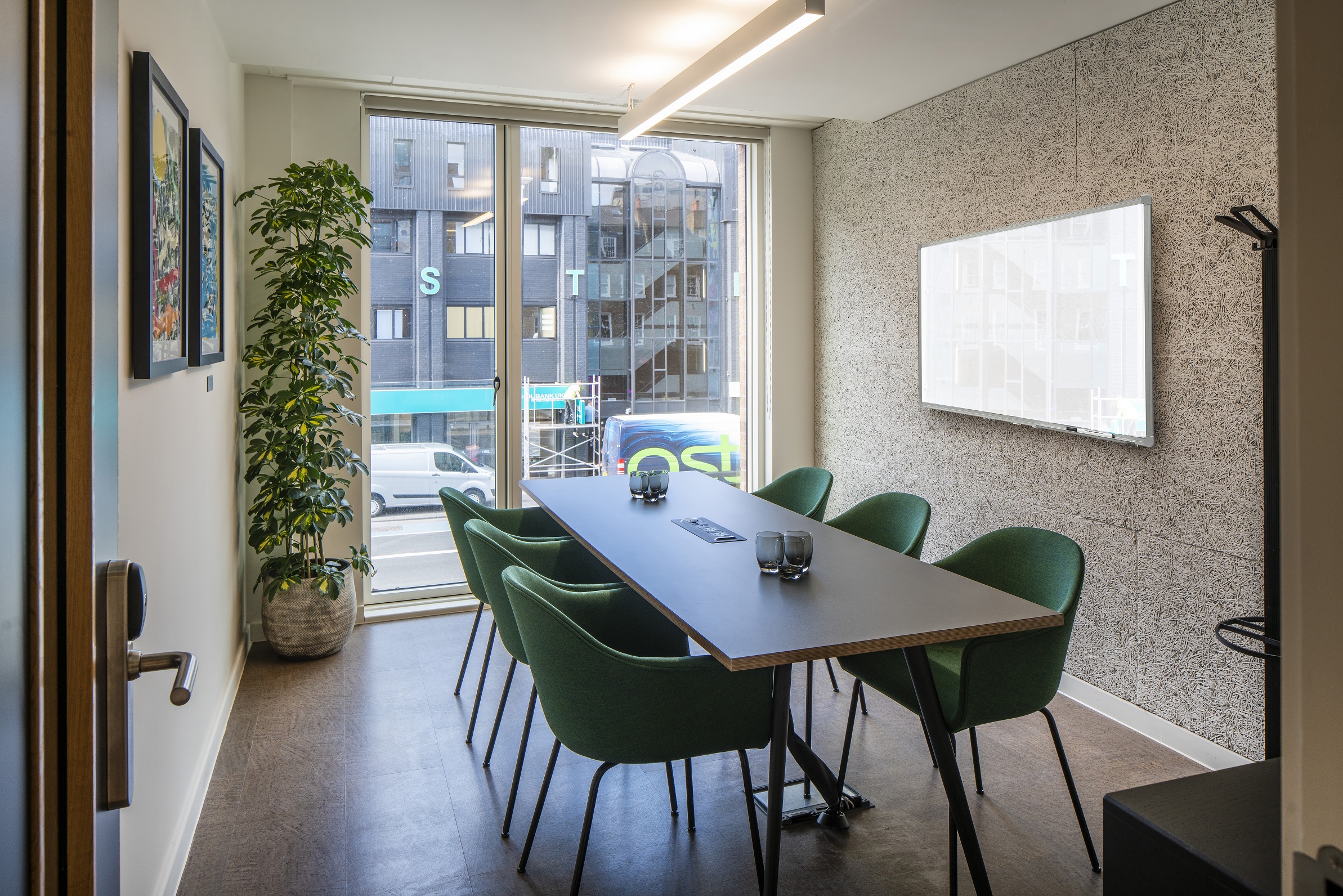 Peoples Mission Hall - Aldgate East photo 8