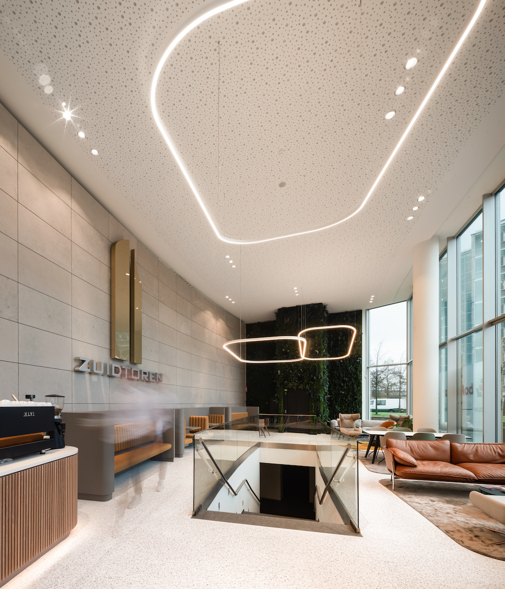 beyond Zuidtoren photo 9