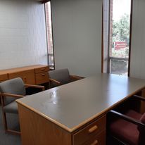 Des Detweiller Executive Suites photo 7