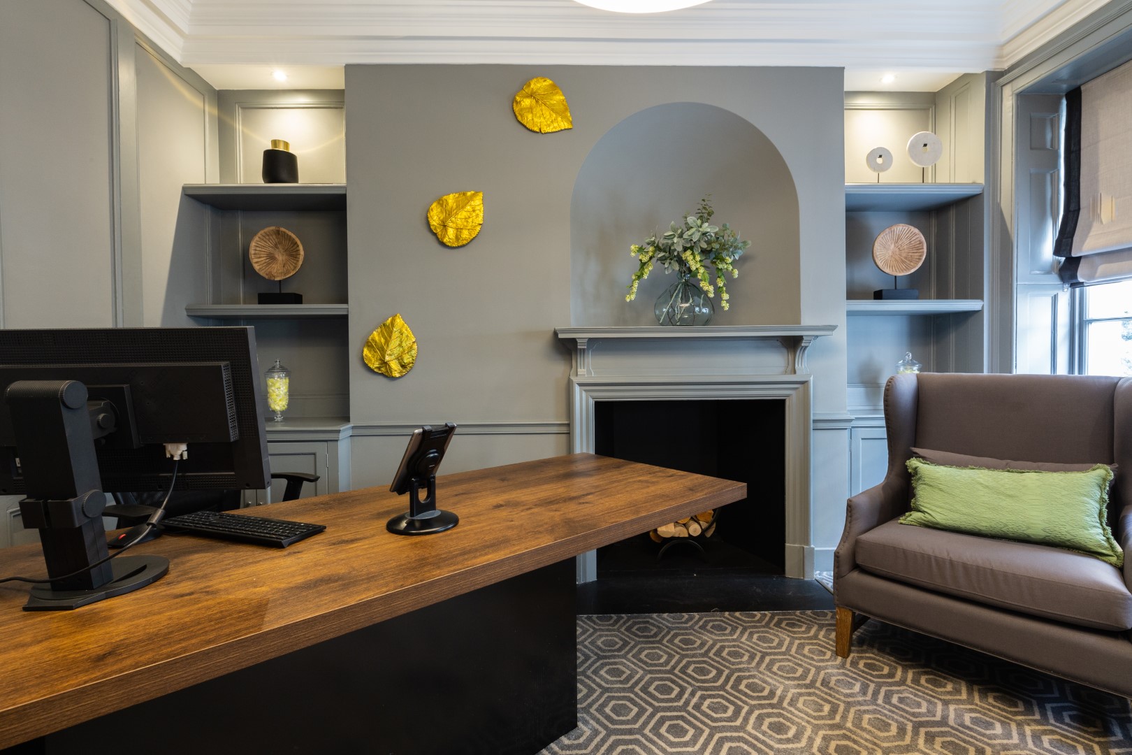Queen Street, Mayfair photo 5