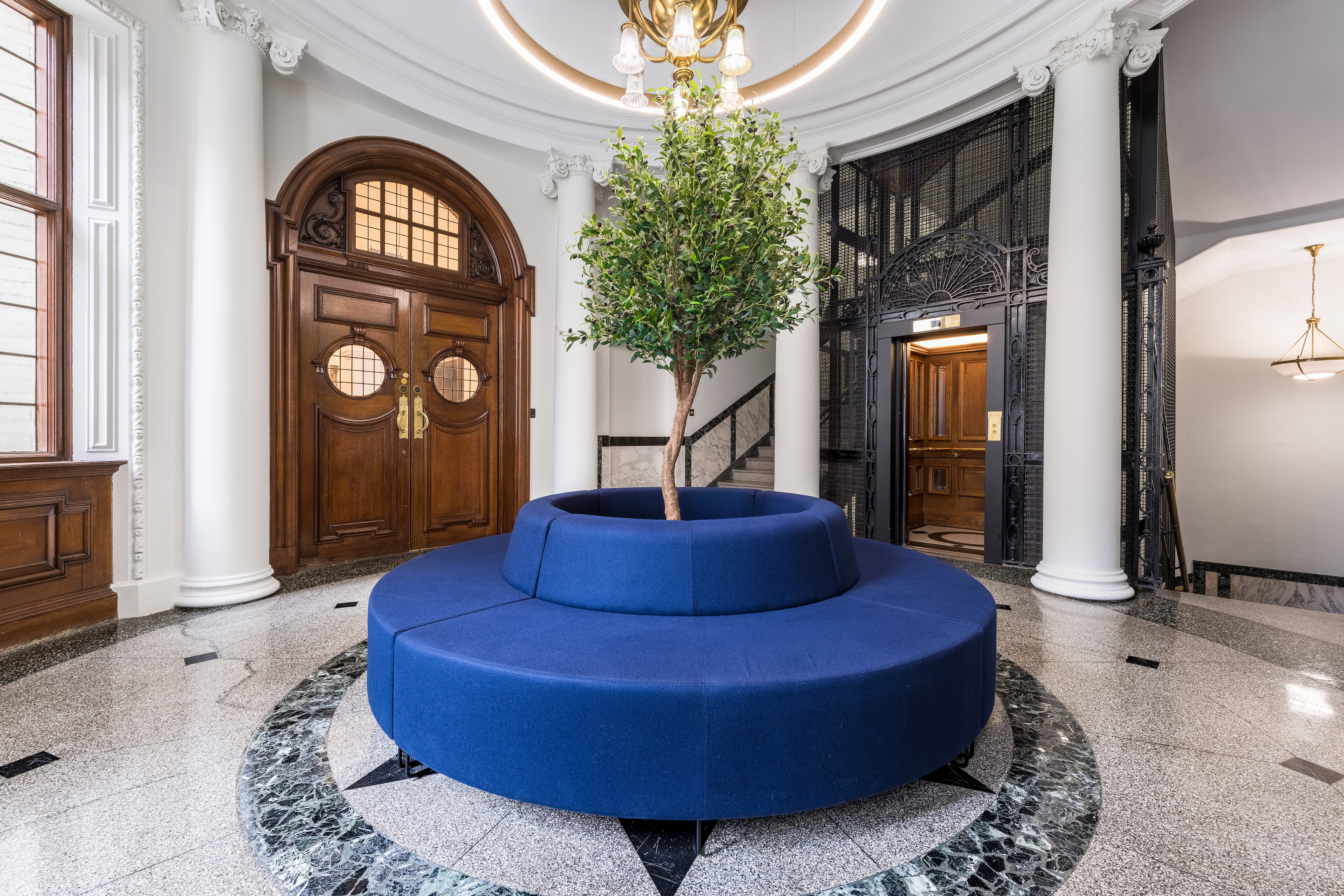 Holborn Town Hall photo 6
