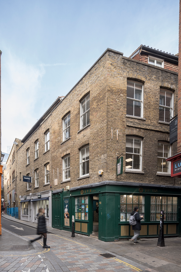 5 Sandys Row photo 2