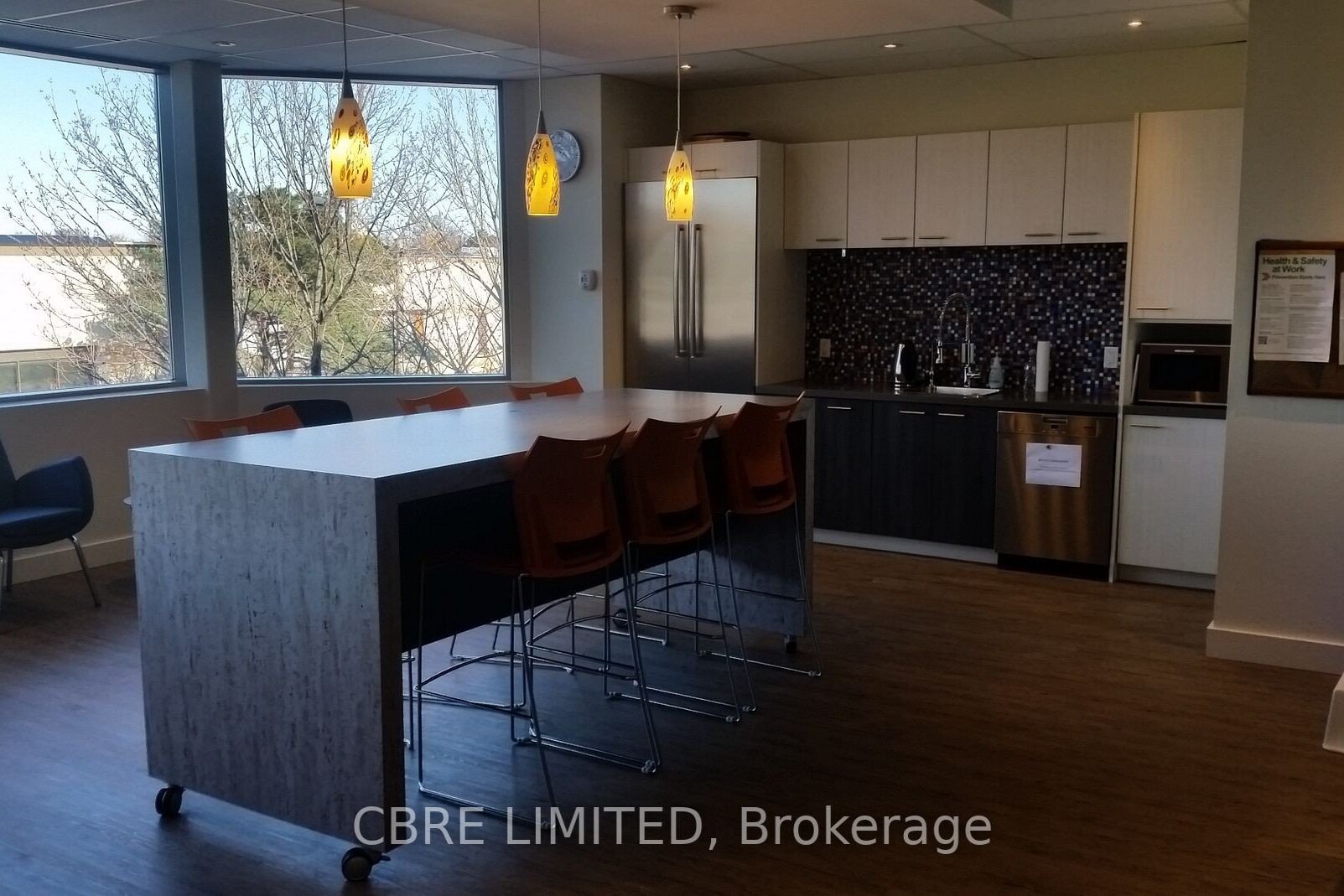 1 Sparks Ave - North York photo 3