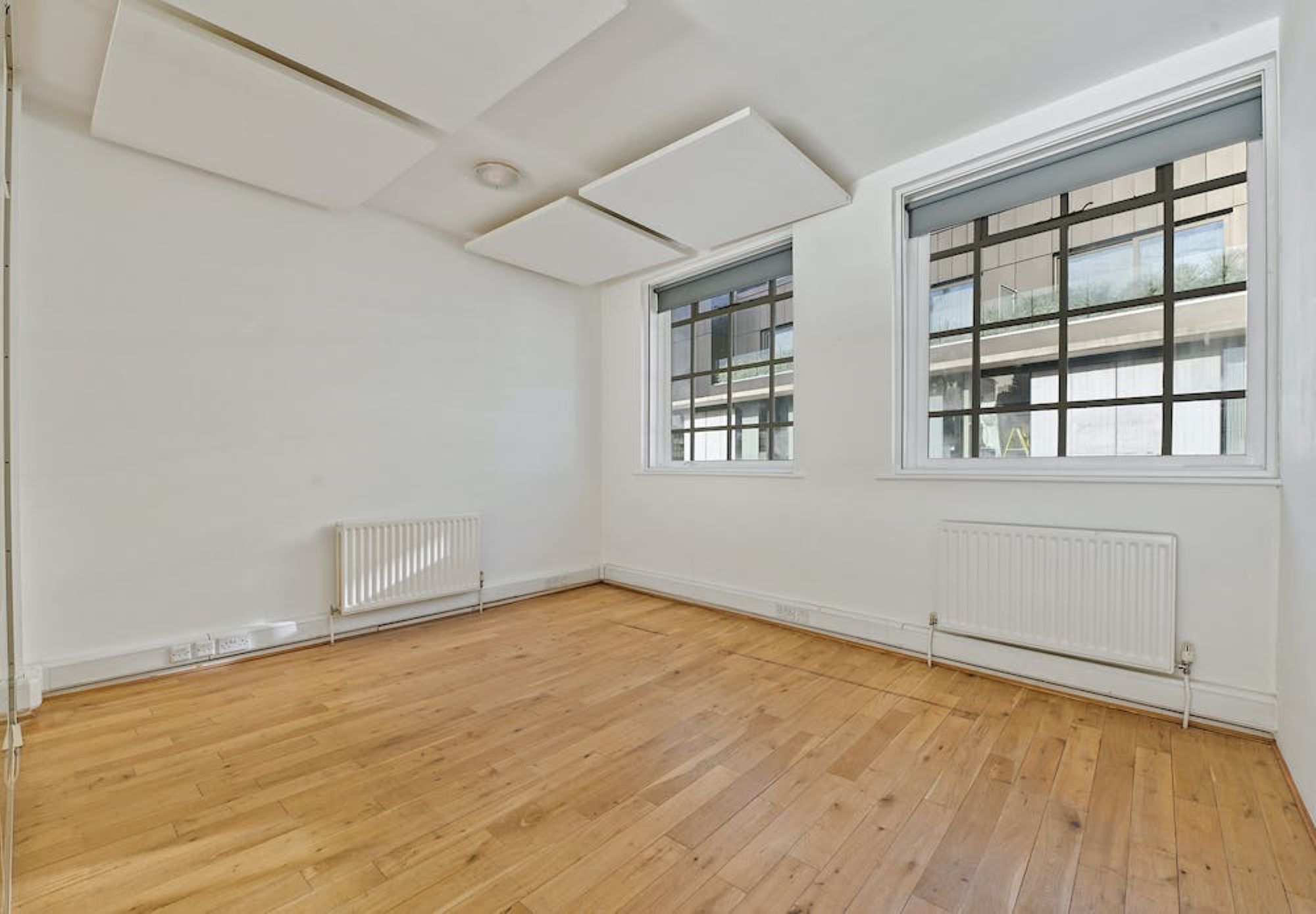 71 Leonard Street, Shoreditch photo 2