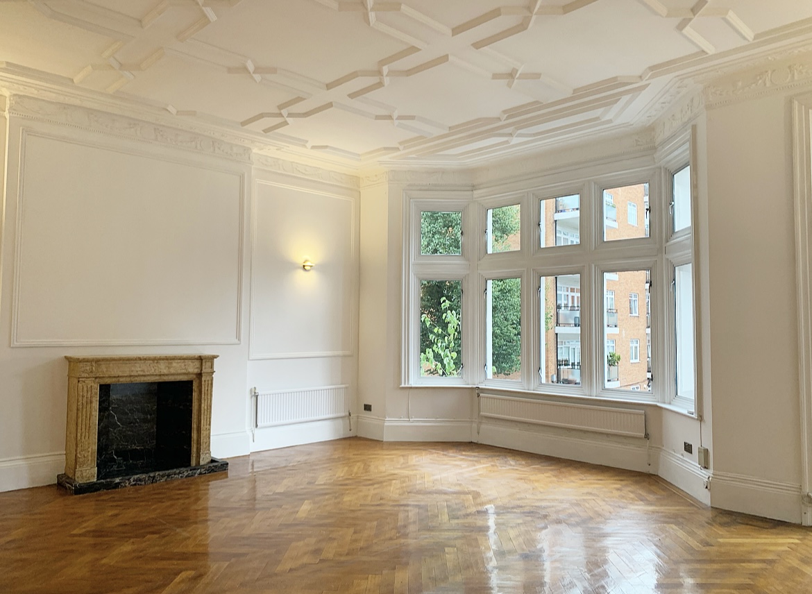 11 Palace Court photo 3