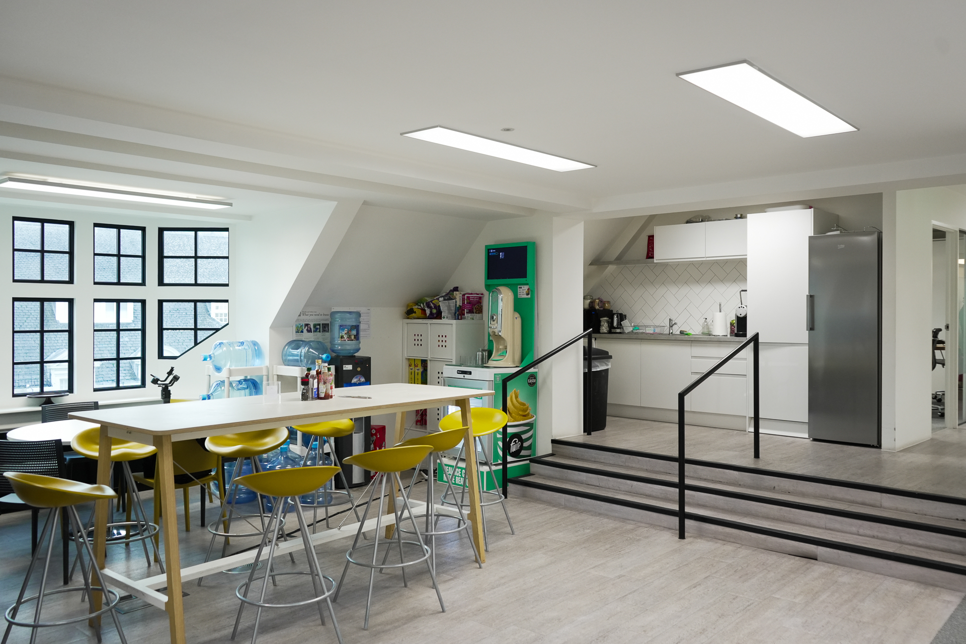 33 Glasshouse Street photo 4