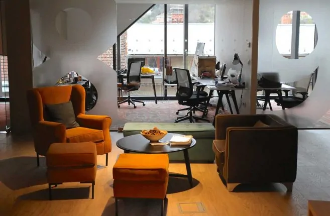 Hub387 photo 5