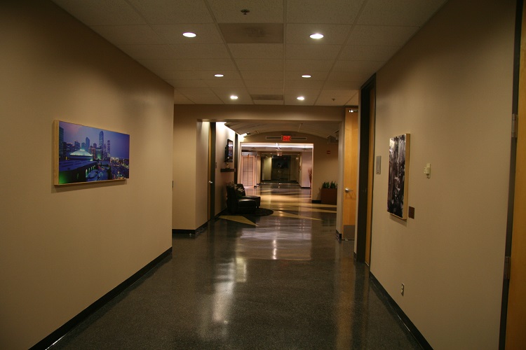 300 Burnett photo 3