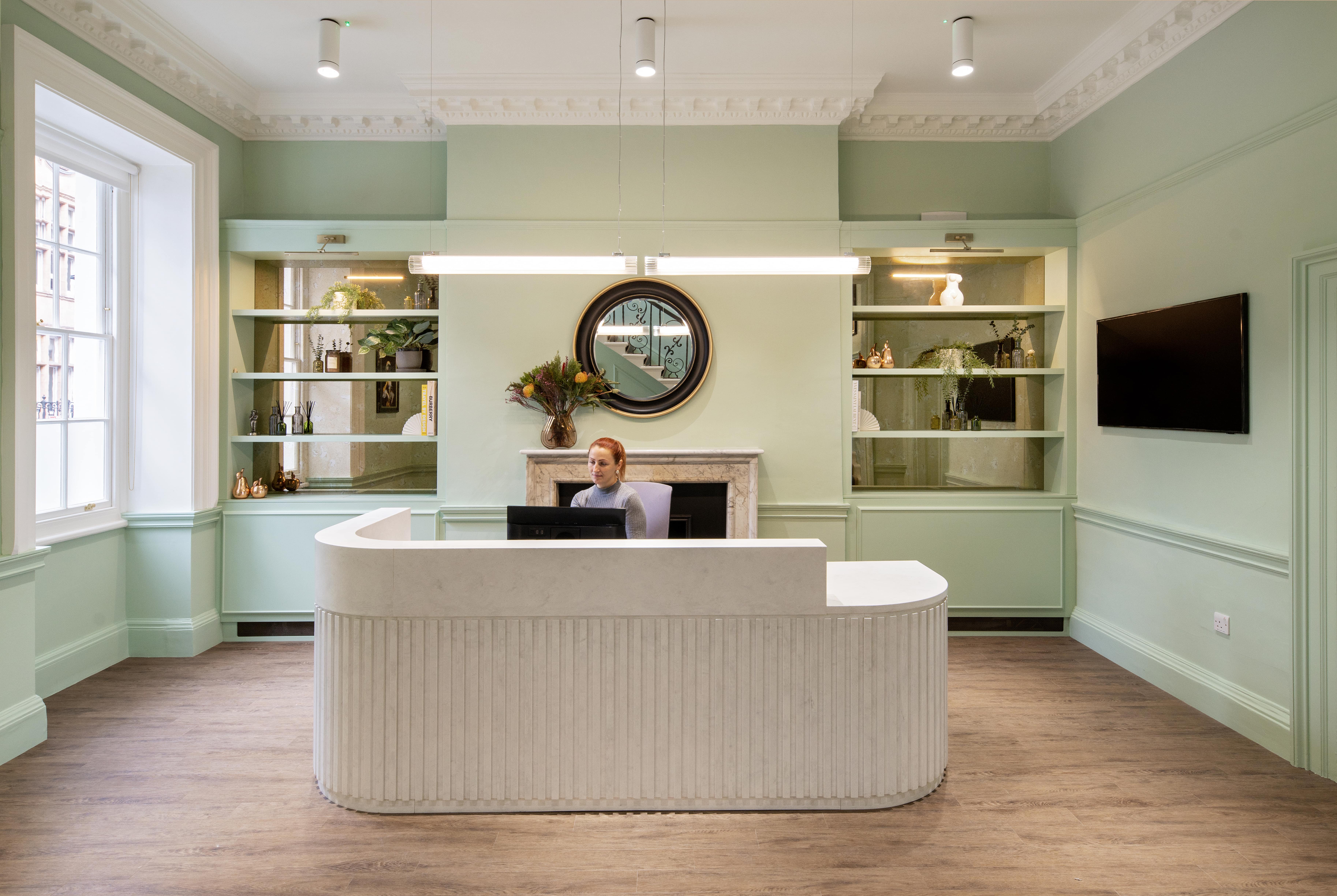 13-14 Welbeck Street photo 4