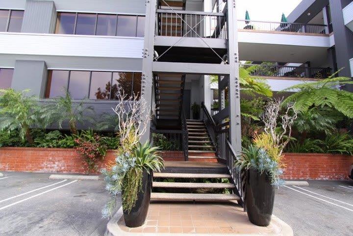 11965 Venice Blvd photo 10
