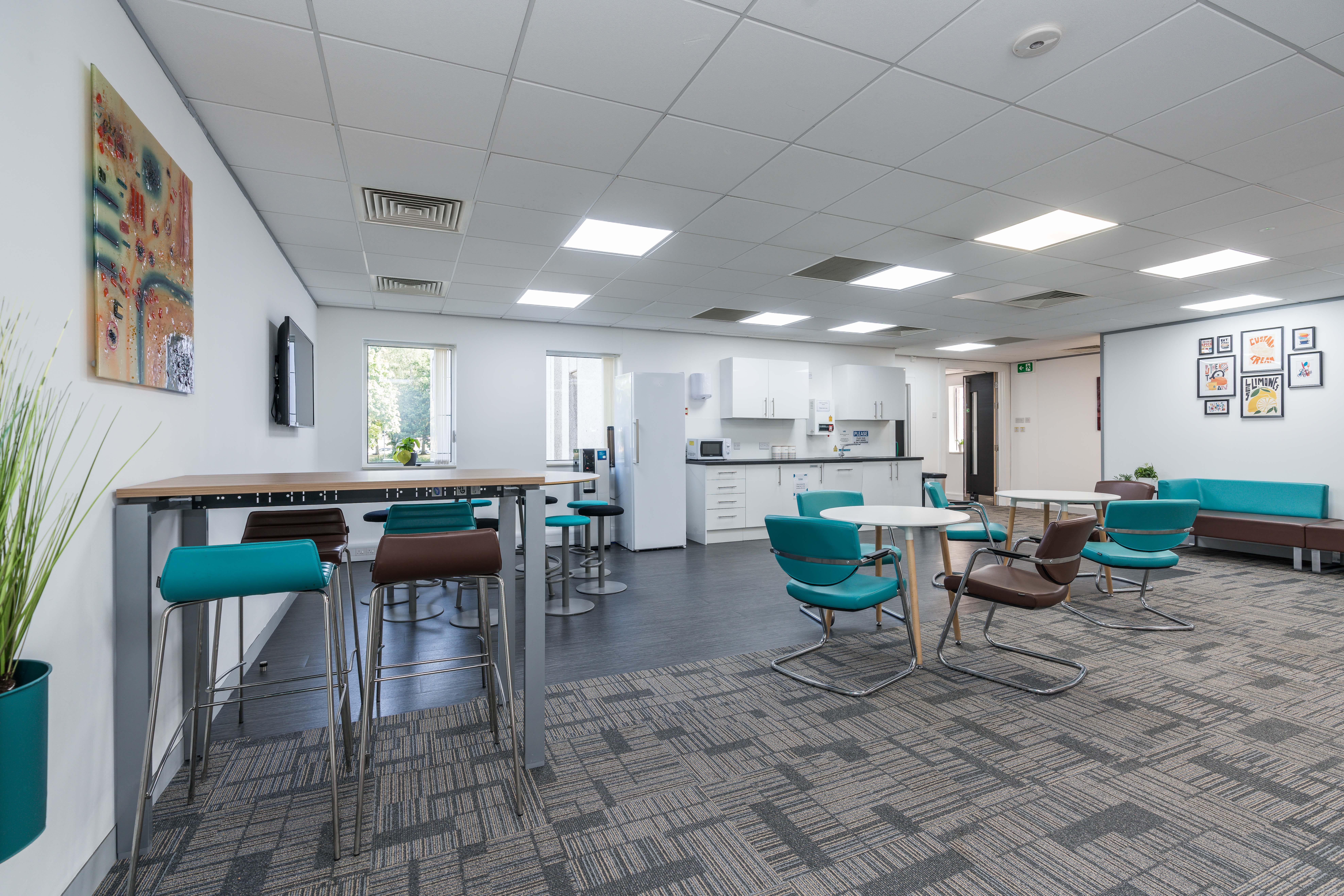 Warrington Birchwood photo 12