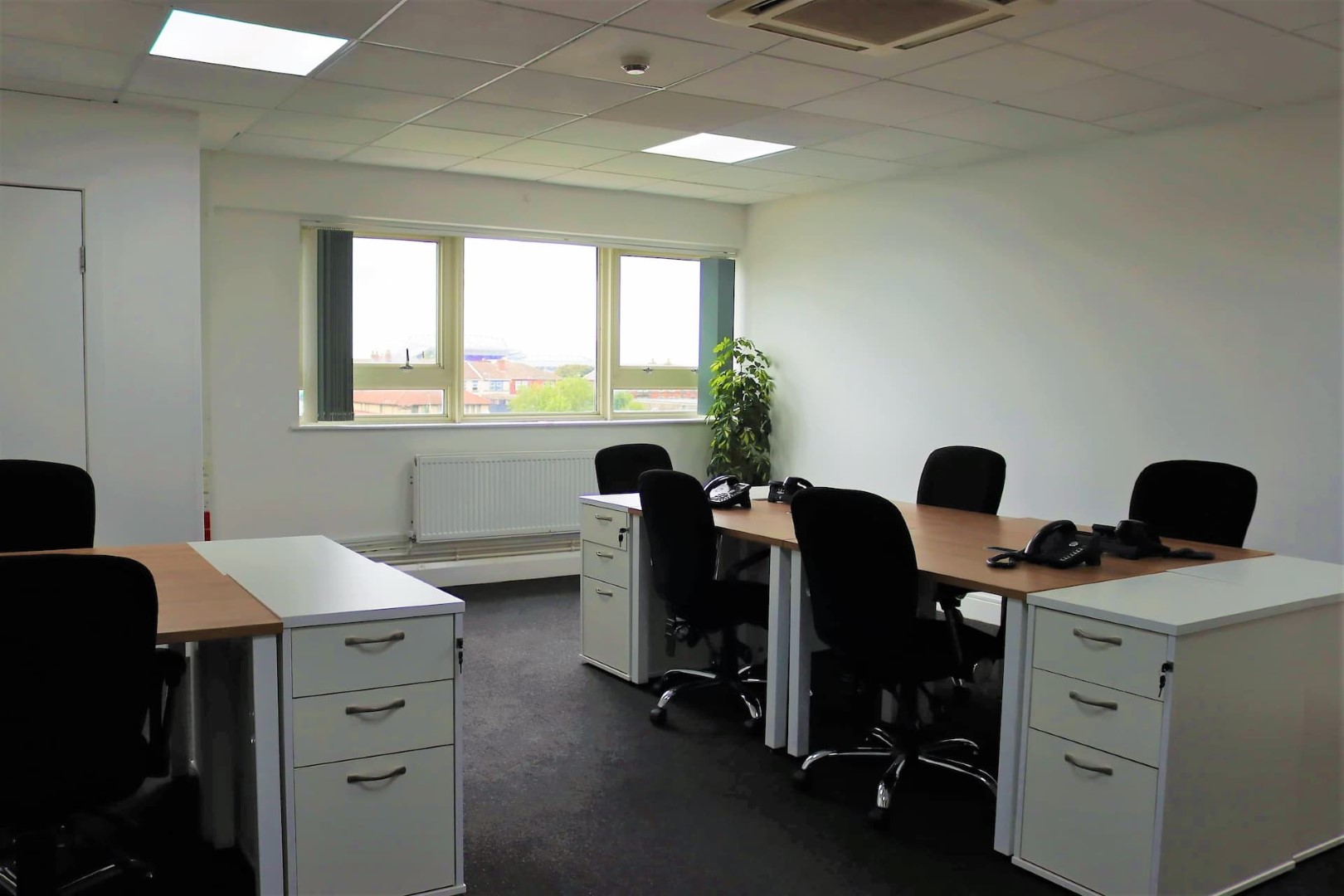 58 Breckfield Road photo 9