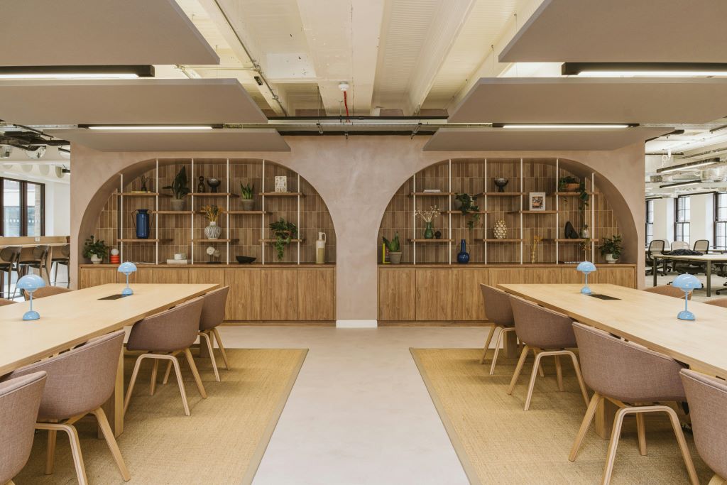Loom Court  photo 4