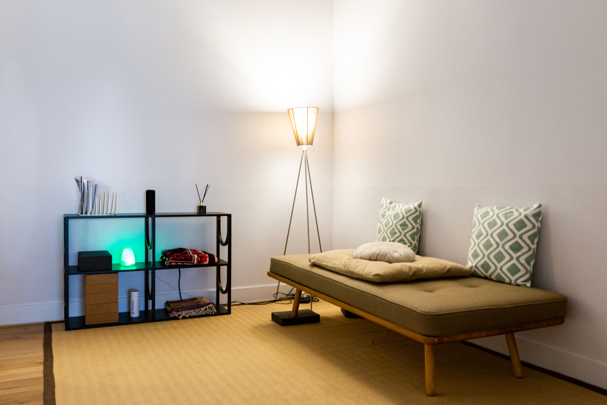 184 Shepherds Bush Road photo 2