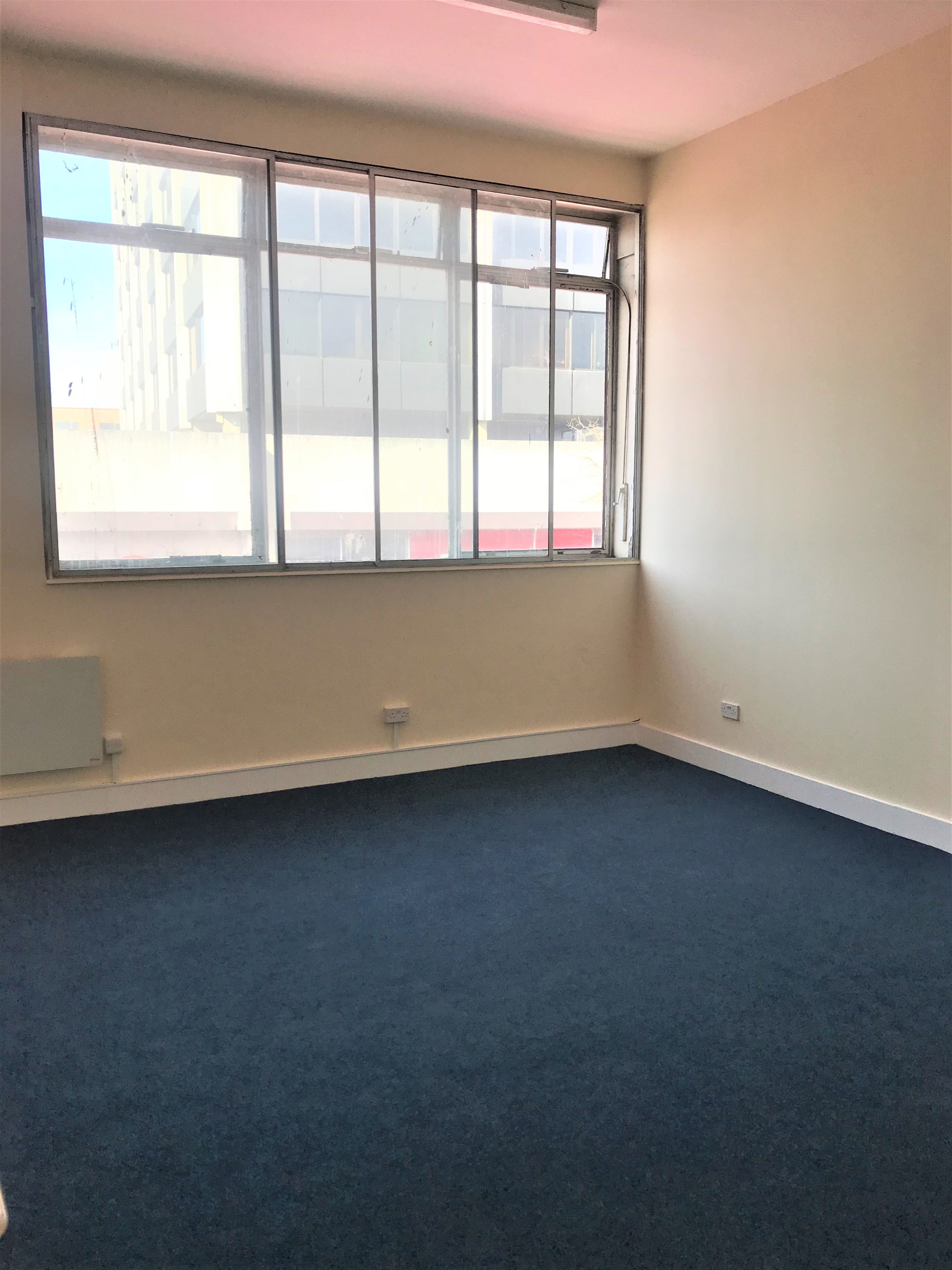 279 – 287 High Street, Hounslow TW3 1EJ photo 3