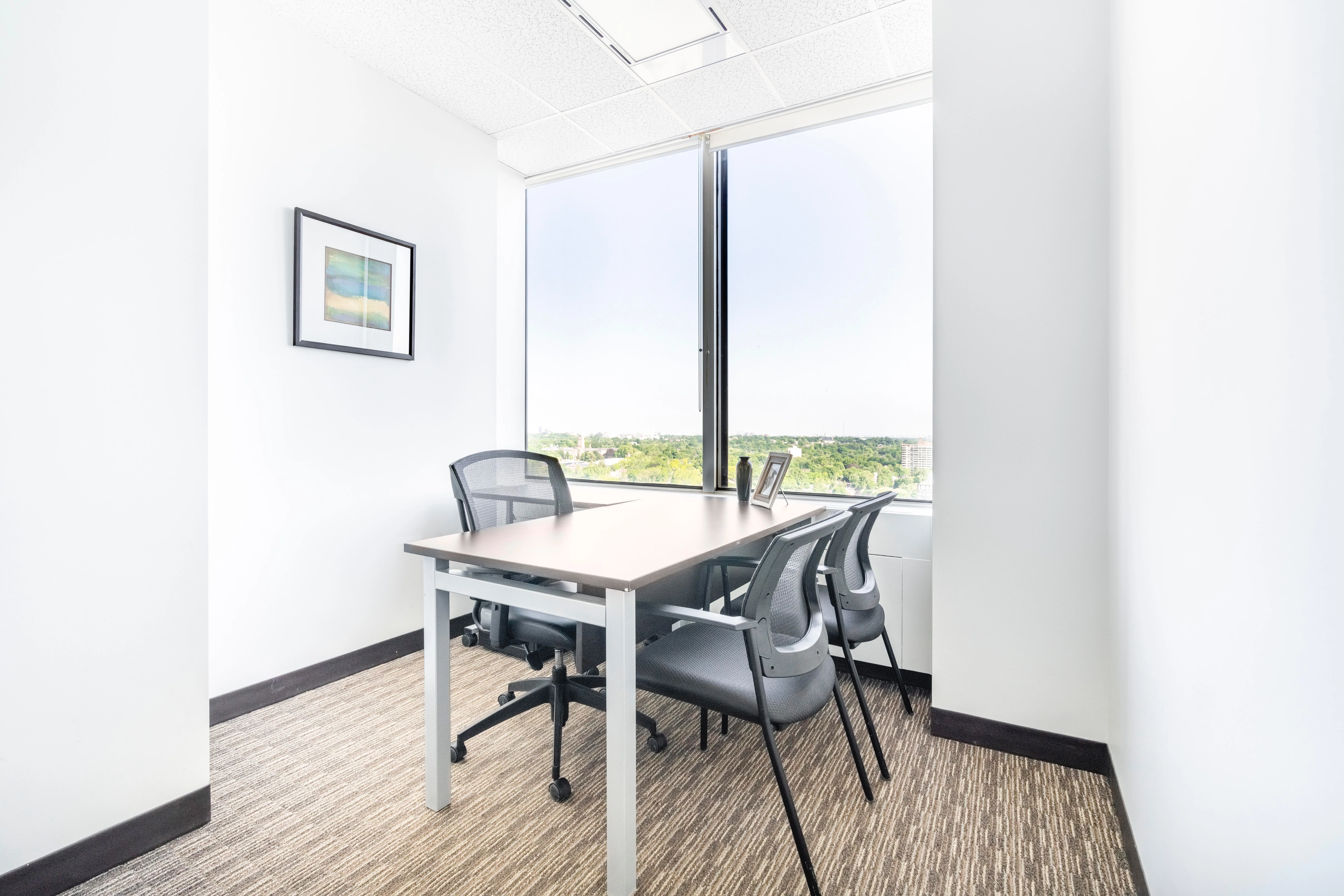 2 Saint Clair Avenue West photo 6
