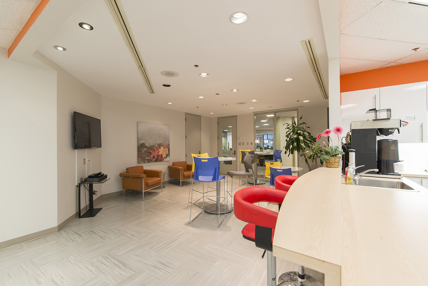 440 Laurier Ave photo 6