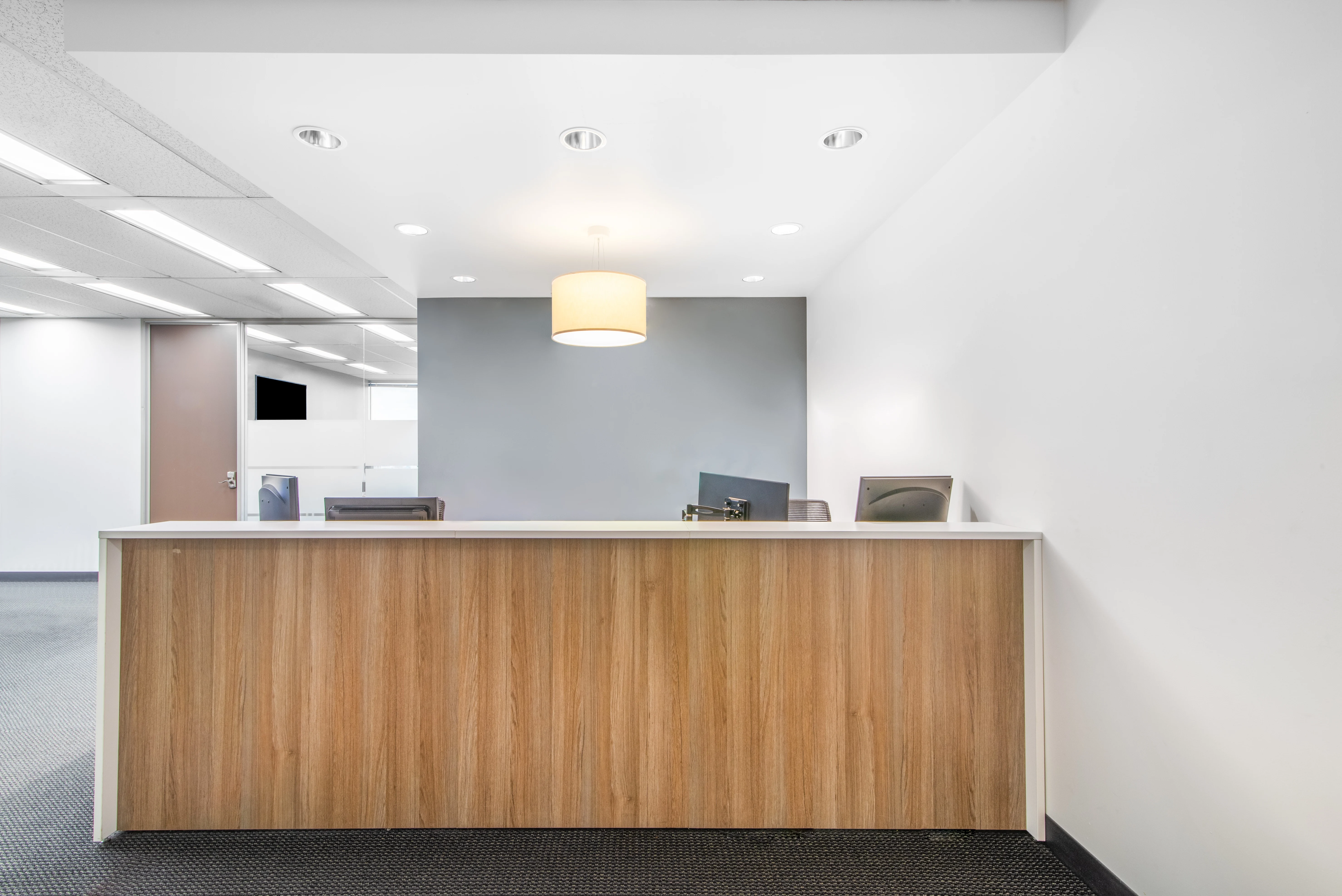 Mississauga Executive Centre 4