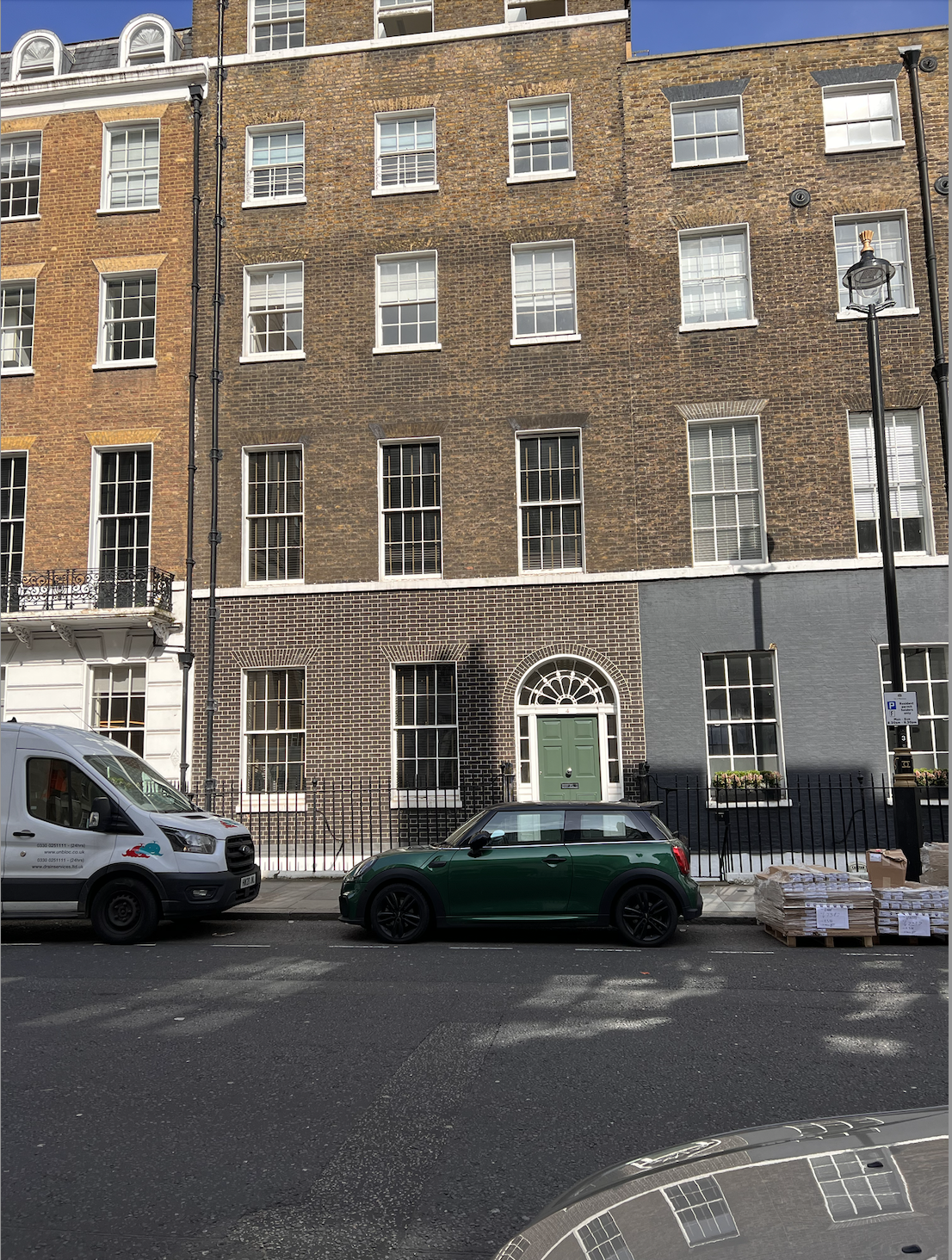 4 Fitzhardinge Street