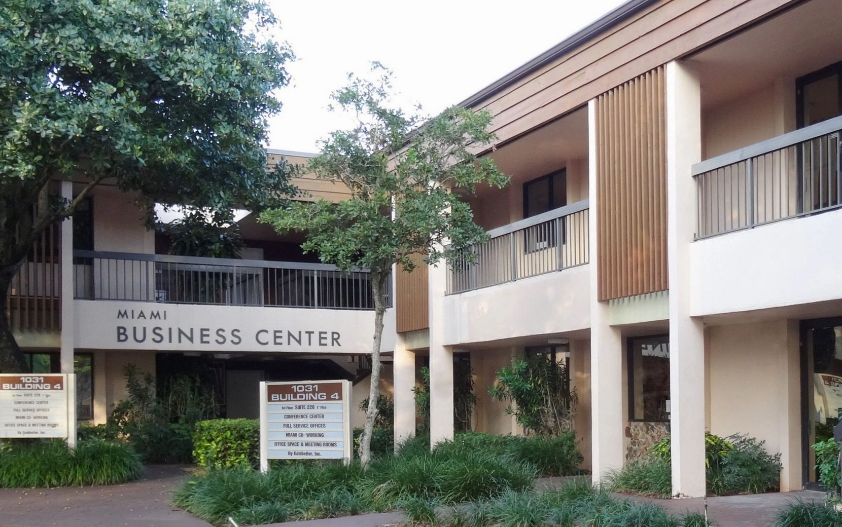 1031 Ives Dairy Road 