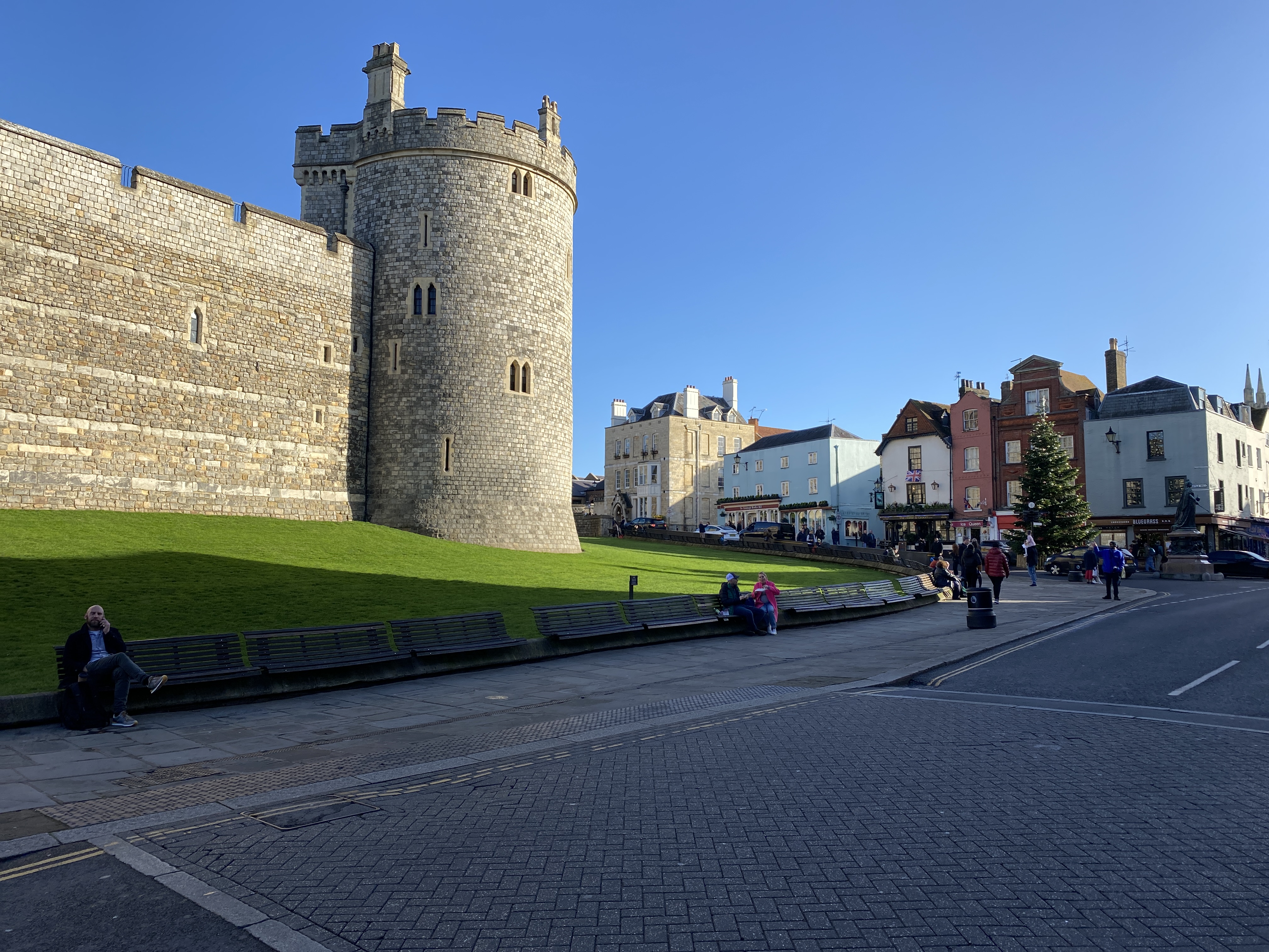 Windsor photo 3