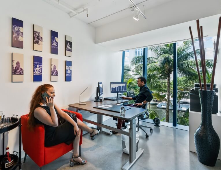 333 Las Olas Way photo 7