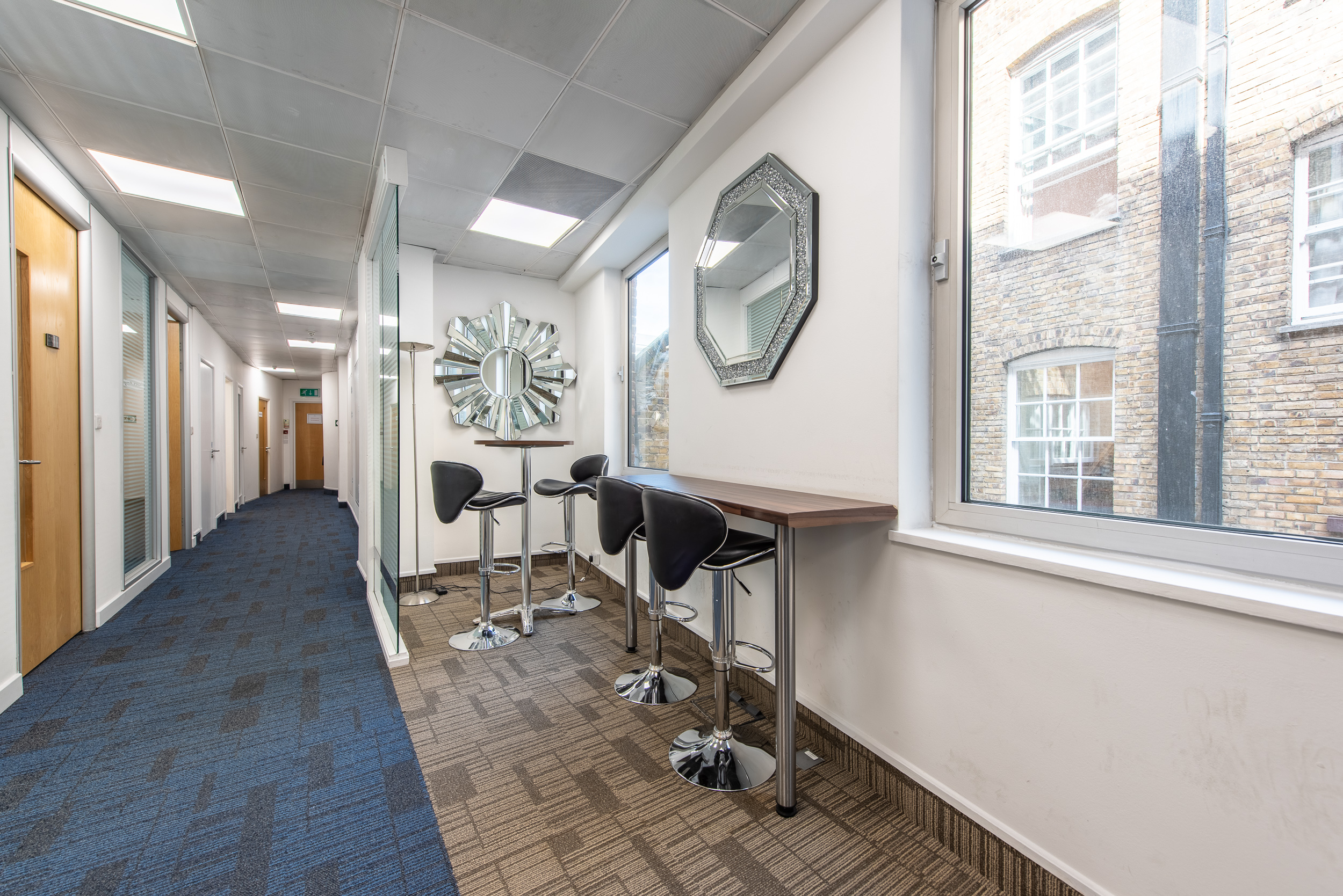 Dowgate Hill House photo 4