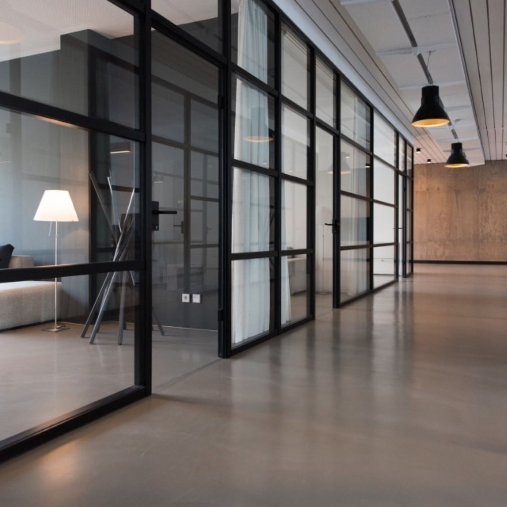 At Workbase - 486 Saint-Catherine photo 3