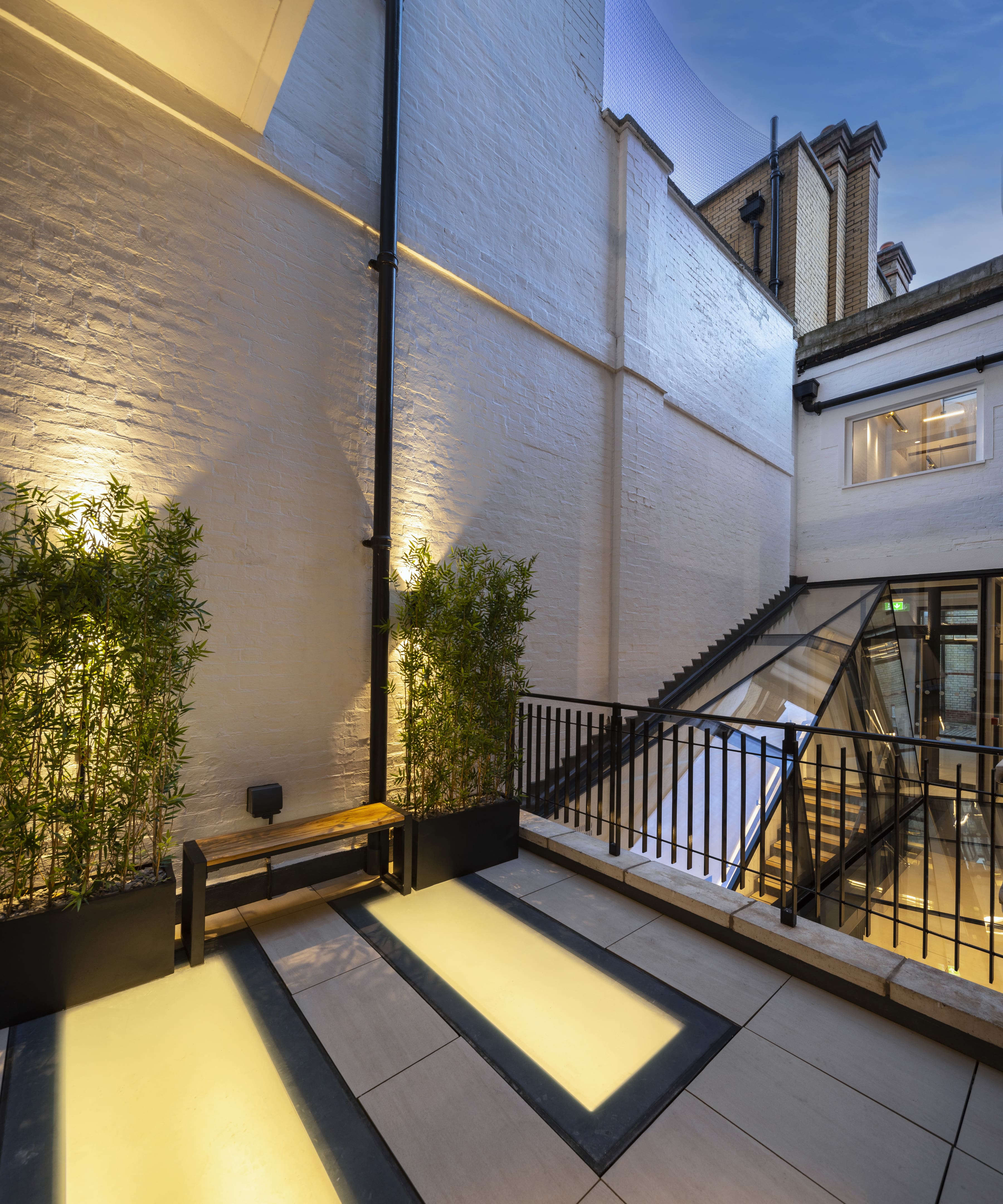 40 Grosvenor Gardens photo 3