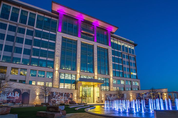 Lewisville - The Realm at Castle Hills