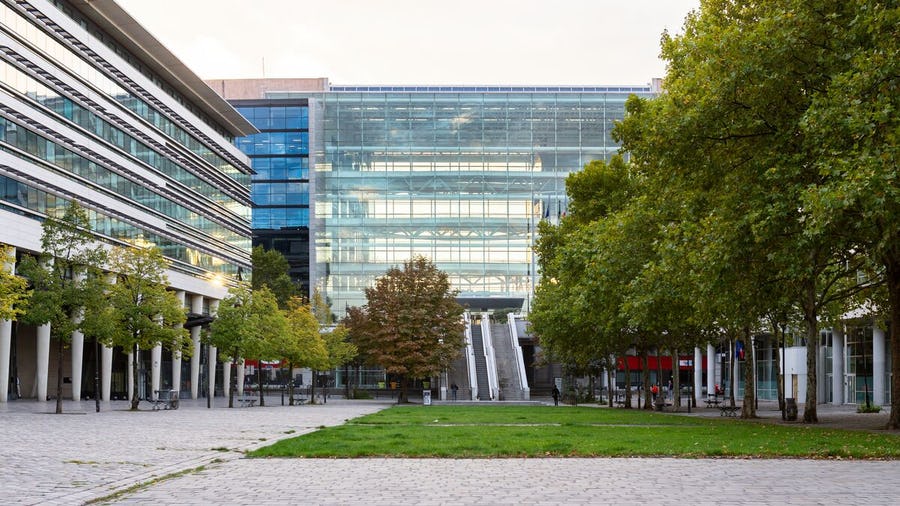 8 Rue des Pirogues de Bercy