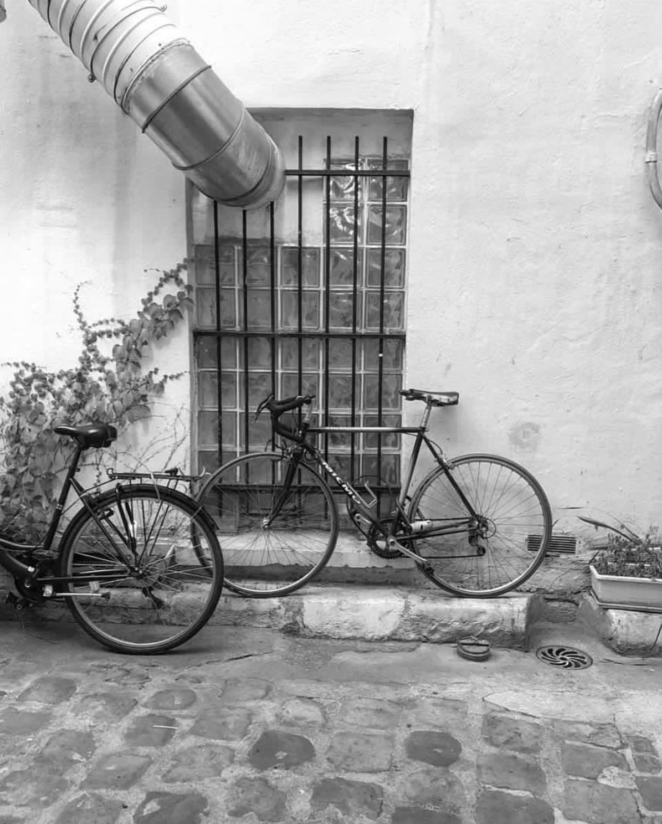 WE ART from PARIS 15th district photo 2