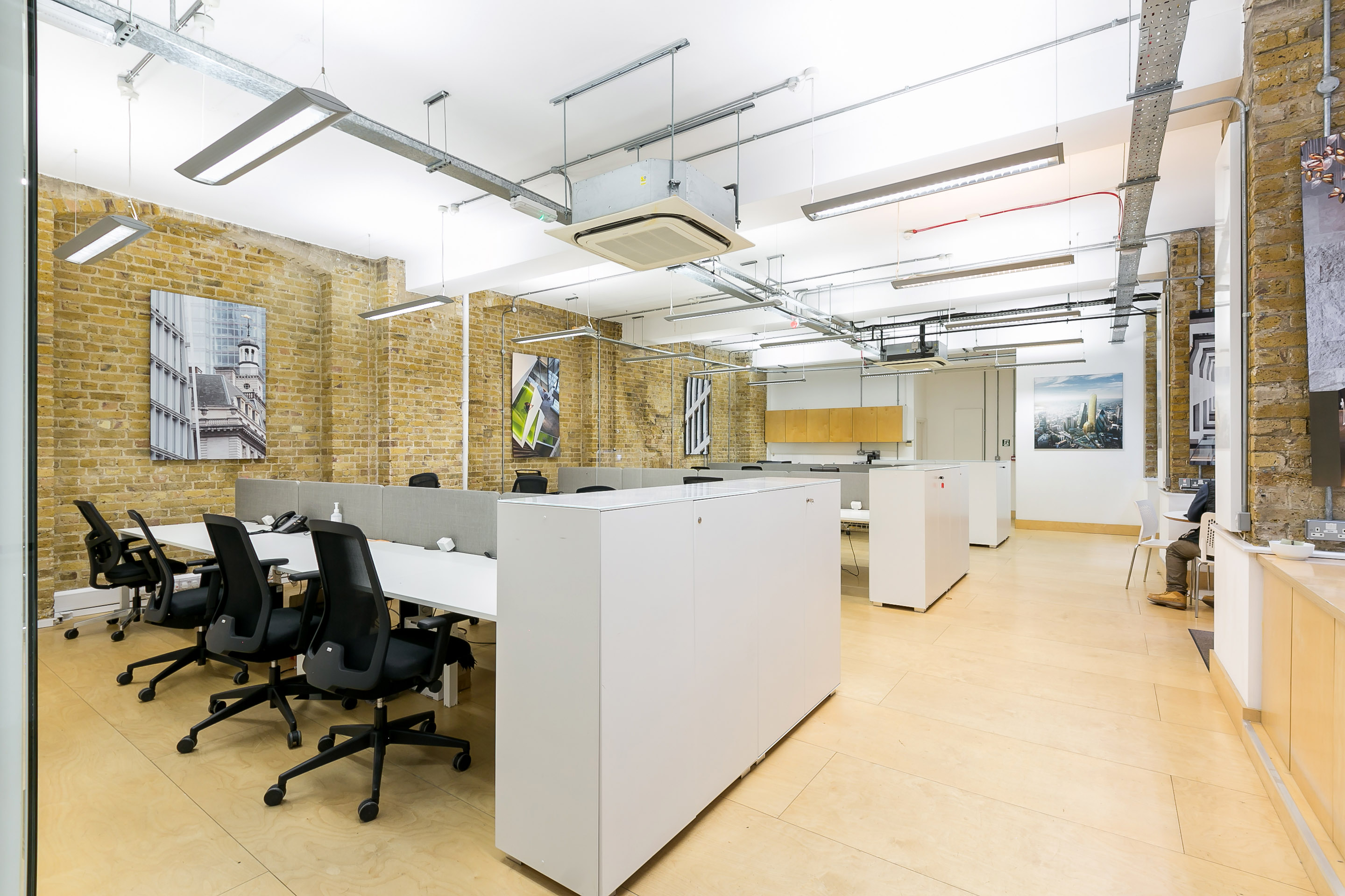 48-50 Scrutton Street photo 2