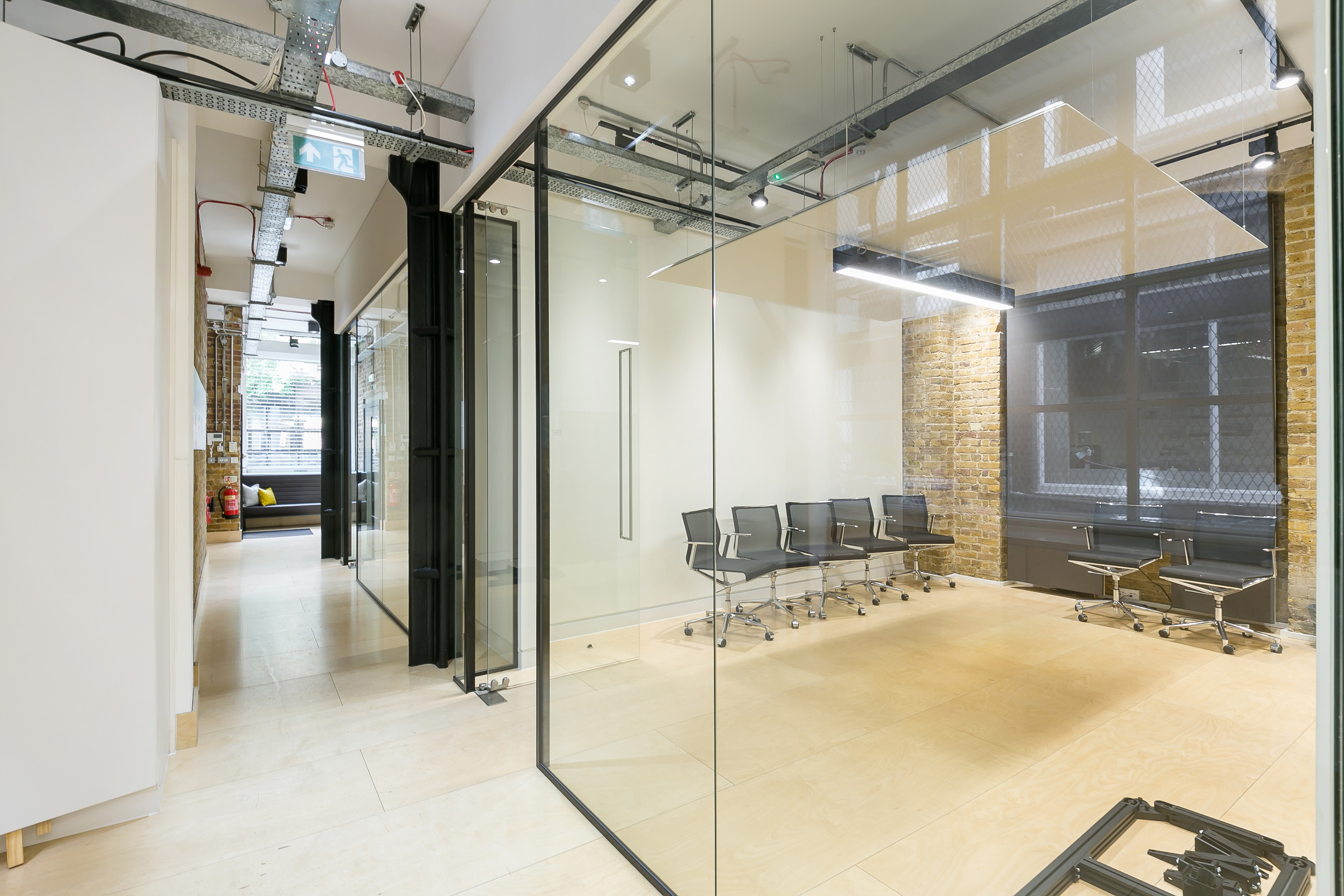 48-50 Scrutton Street photo 4