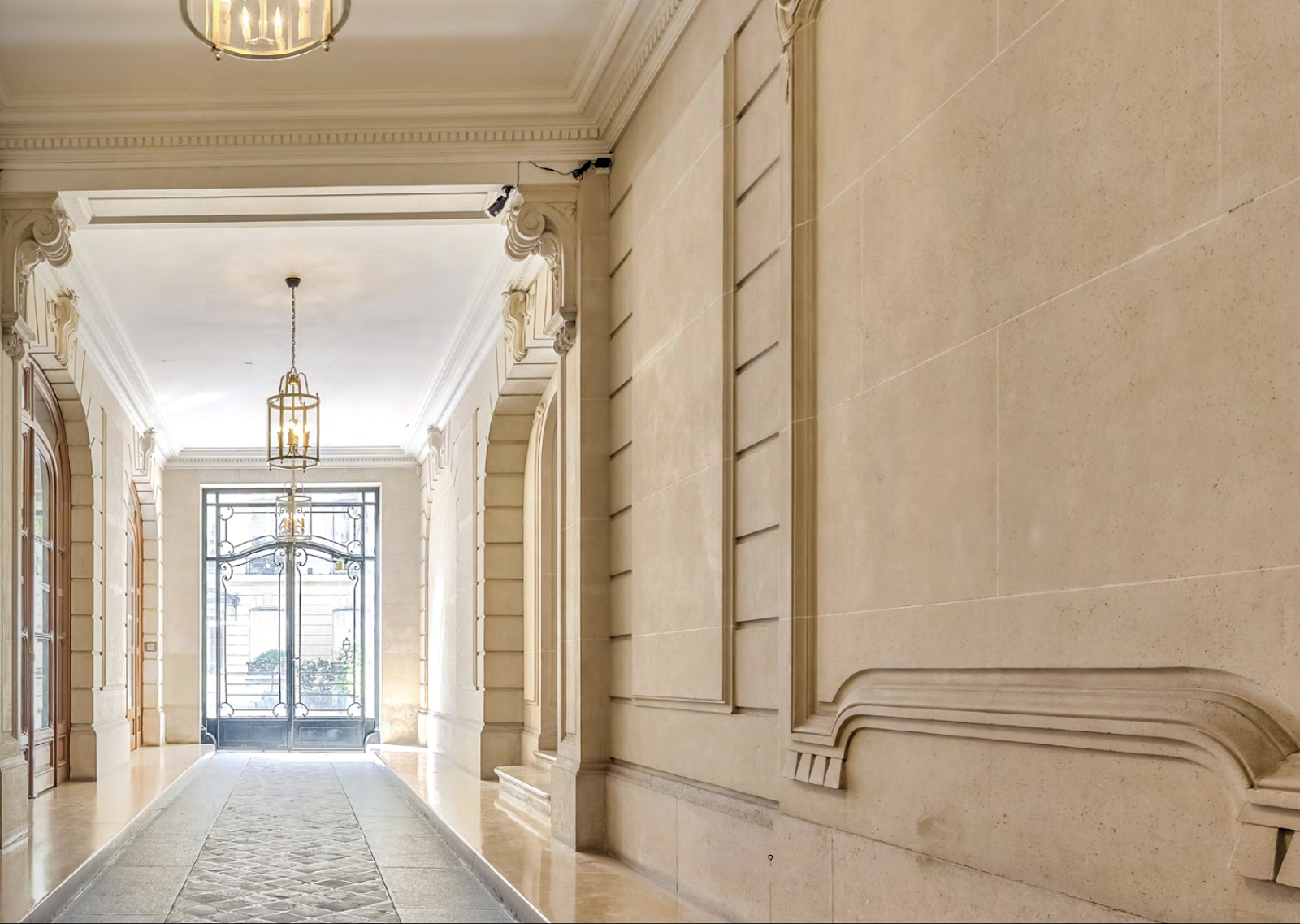 Avenue Charles de Gaulle