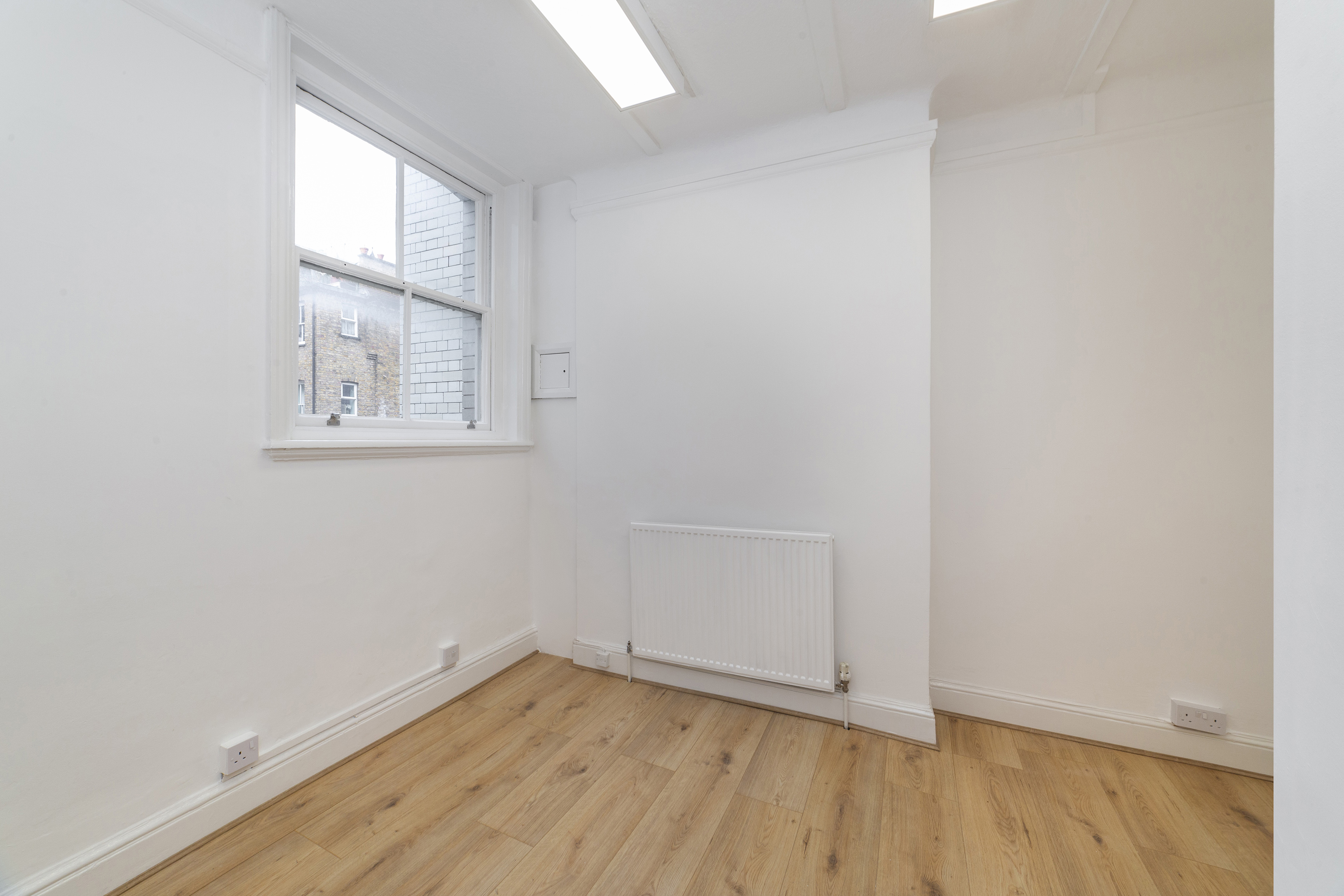 73 Great Titchfield Street photo 4